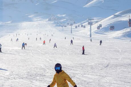 GÜNÜBİRLİK YEDİKUYULAR KAYAK MERKEZİ VE MARAŞ TURU